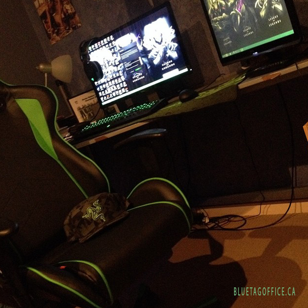 PRO Gaming Chair on SALE. As seen on BLUETAGOFFICE.CA