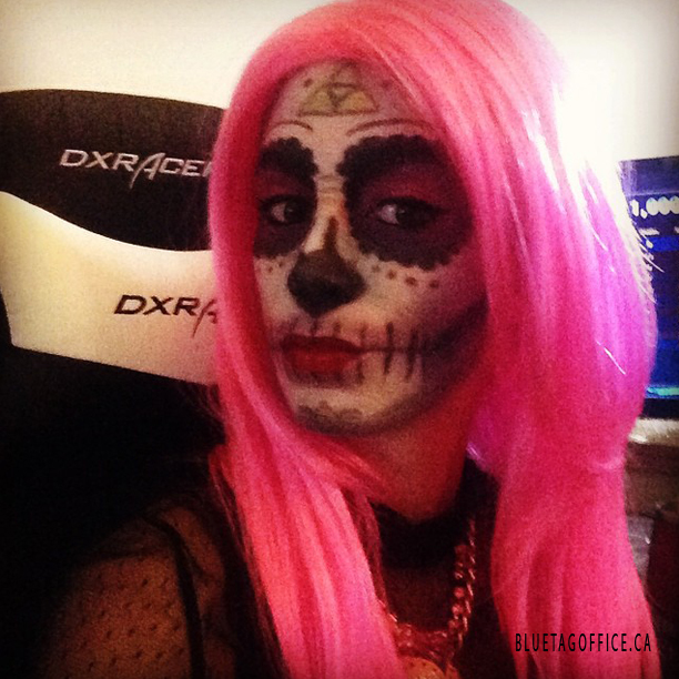Sugar skull cosplay in DXRacer Chair. Blue Tag Office Ltd in Can