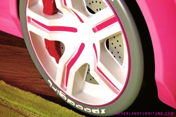 Girls Pink Racing Car Bed Rim Close Up – Buy it at Neverland F